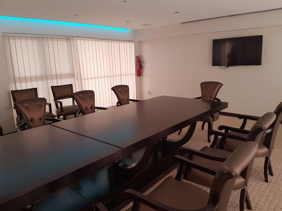 Check Inn Hotel Abuja Esterno foto
