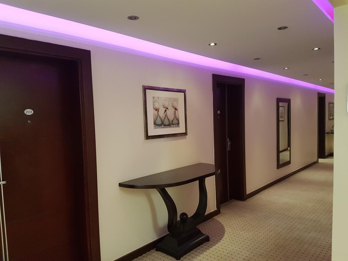 Check Inn Hotel Abuja Esterno foto