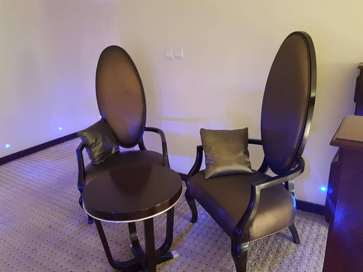 Check Inn Hotel Abuja Esterno foto