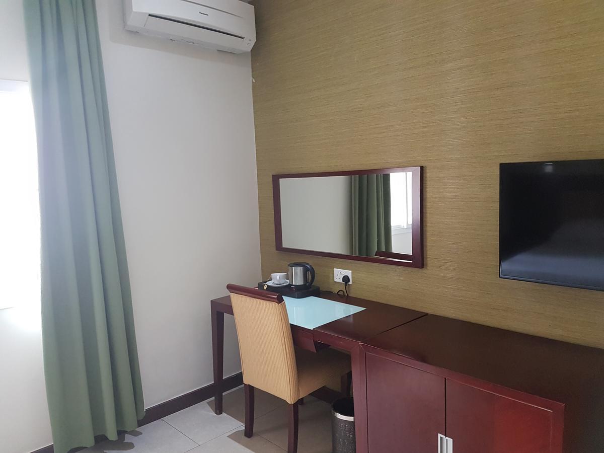 Check Inn Hotel Abuja Esterno foto