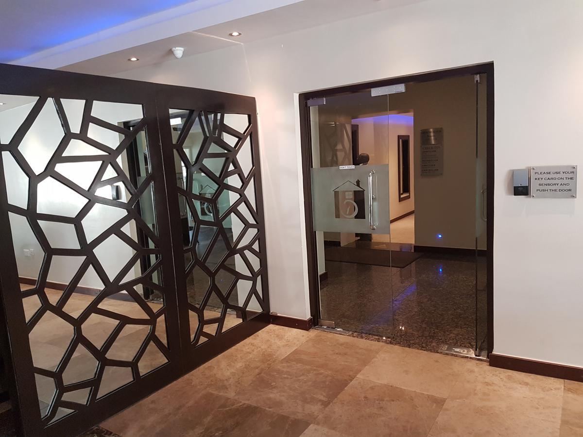 Check Inn Hotel Abuja Esterno foto