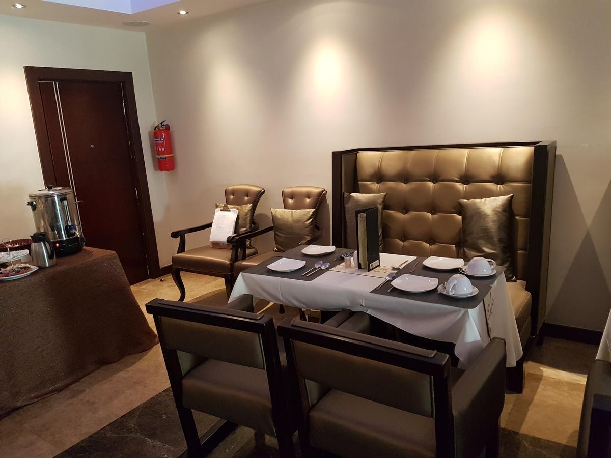 Check Inn Hotel Abuja Esterno foto