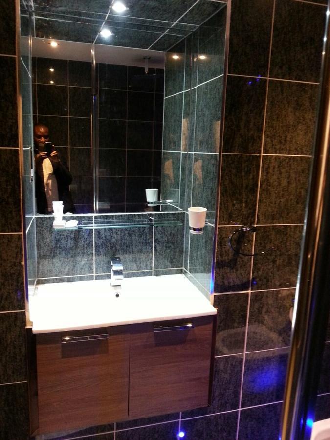 Check Inn Hotel Abuja Esterno foto