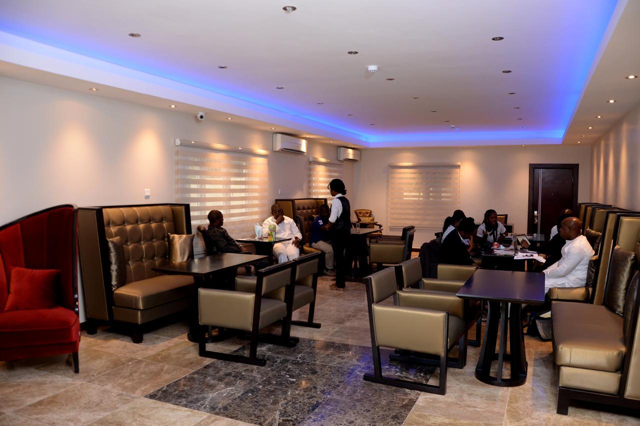 Check Inn Hotel Abuja Esterno foto