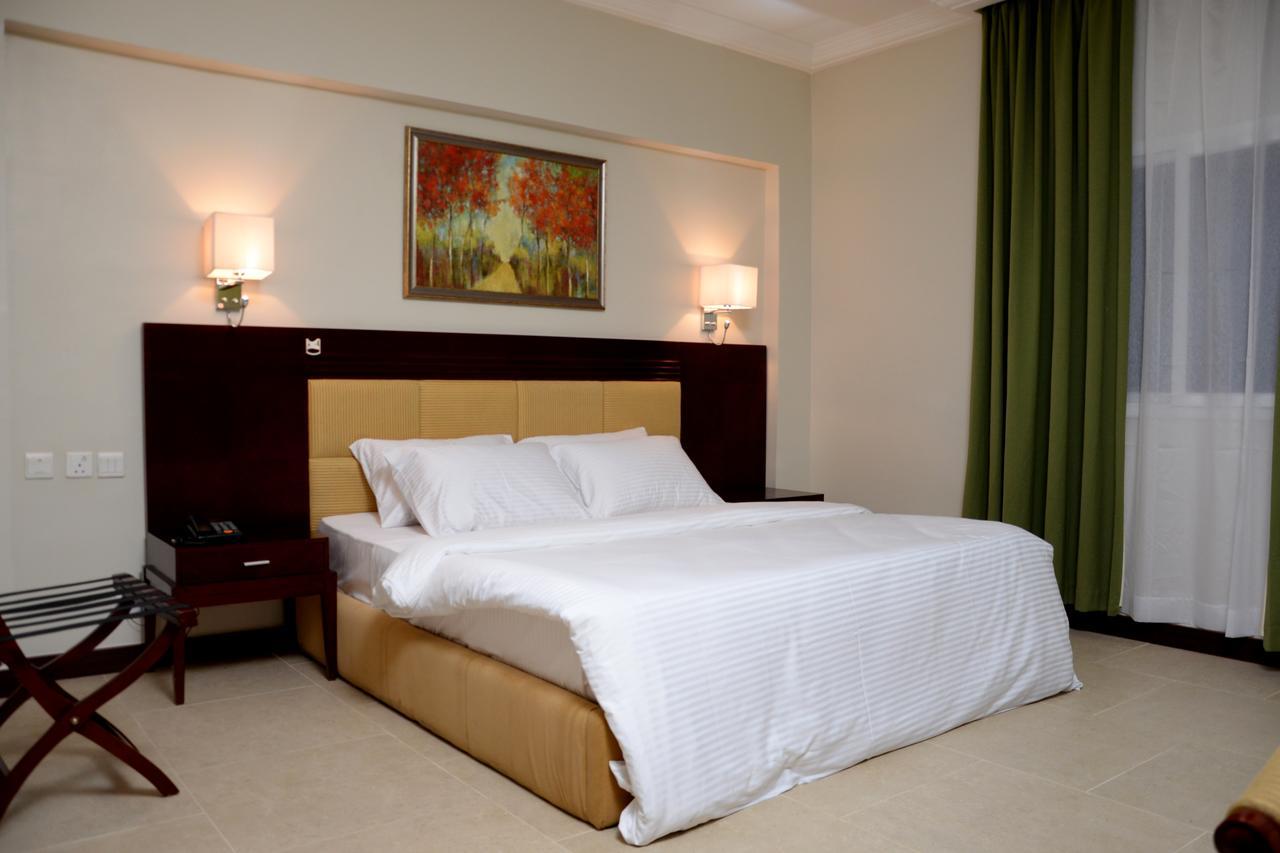 Check Inn Hotel Abuja Esterno foto